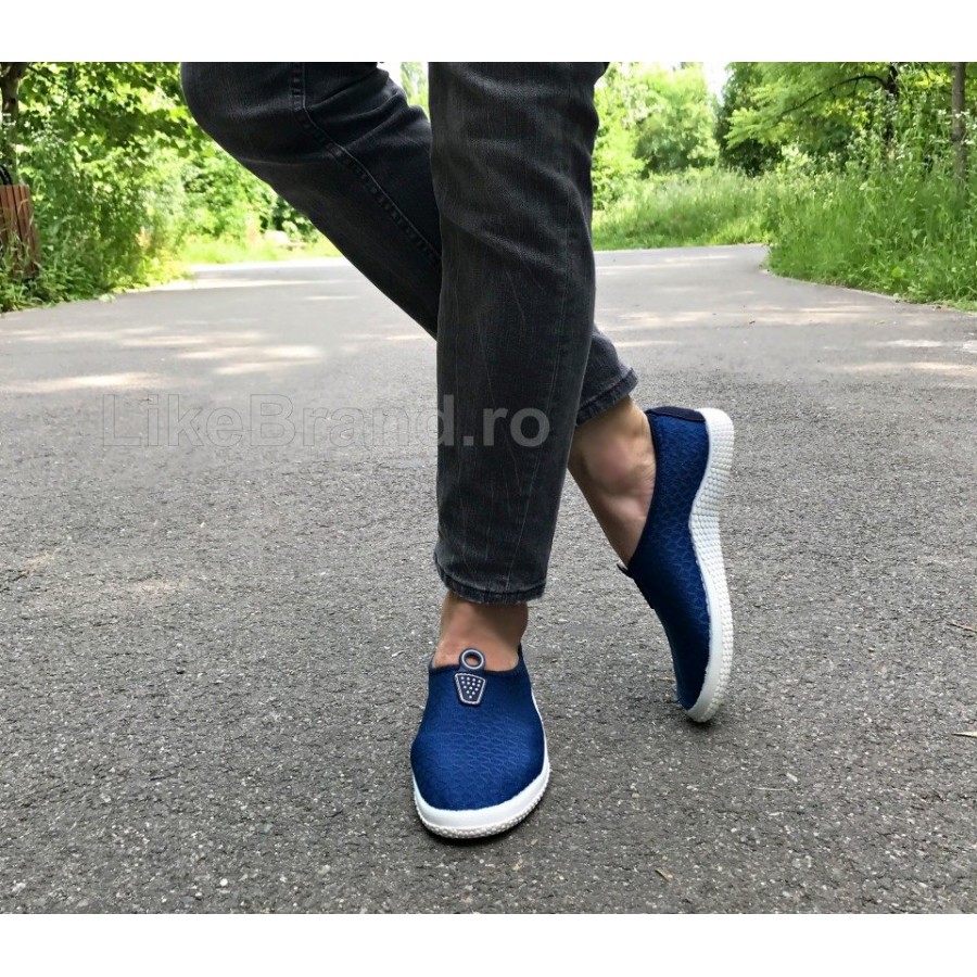 Pantofi Sport DAIA 16 Bluemarin R2/11/5 - Tenisi -reducerim.ro Pantofi Sport DAIA 16 Bluemarin R2/11/5 - Tenisi - reducerim.ro