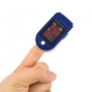 Aparat de masurare puls, Oximetru pentru deget cu display, Pulsoximetru,  Masurare Saturatie Oxigen, Pentru Deget - Ingrijire Personala - reducerim.ro