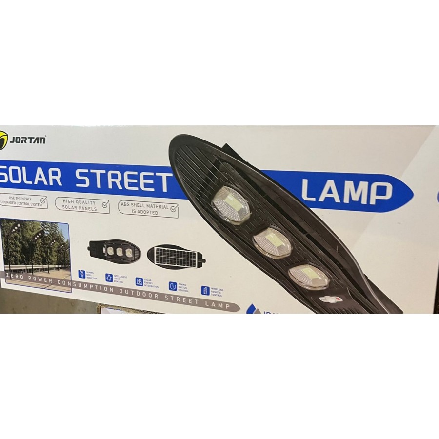 Lampa Stradala Proiector LED cu Incarcare Solara Jortan, 150W , 3 cadrane, Panou Solar Incorporat, acumulator intern, Cod 0120z Lampa Stradala Proiector LED cu Incarcare Solara Jortan, 150W , 3 cadrane, Panou Solar Incorporat, acumulator intern, Cod 0120z