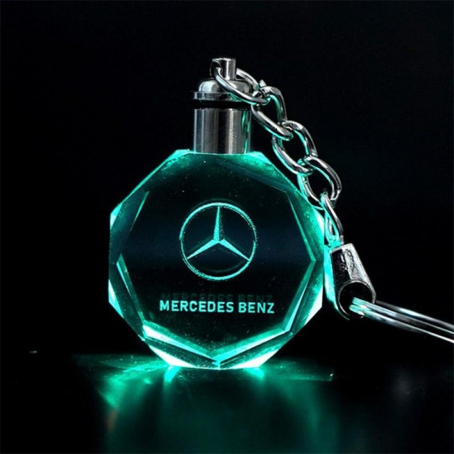Breloc led Mercedes - Accesorii -reducerim.ro Breloc led Mercedes - Accesorii - reducerim.ro